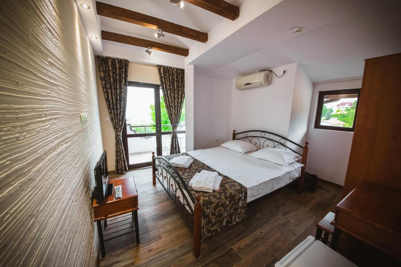 Villa Marieta Guesthouse Балчик Екстер'єр фото